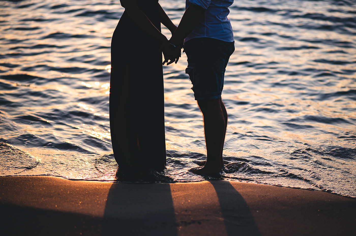 Servizio fotografico prematrimoniale in spiaggia a Tortolì, Sardegna